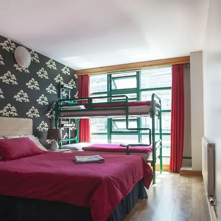Abigail's Hostal *